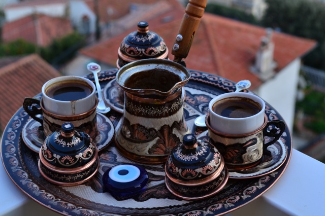 cafeaua.jpg
